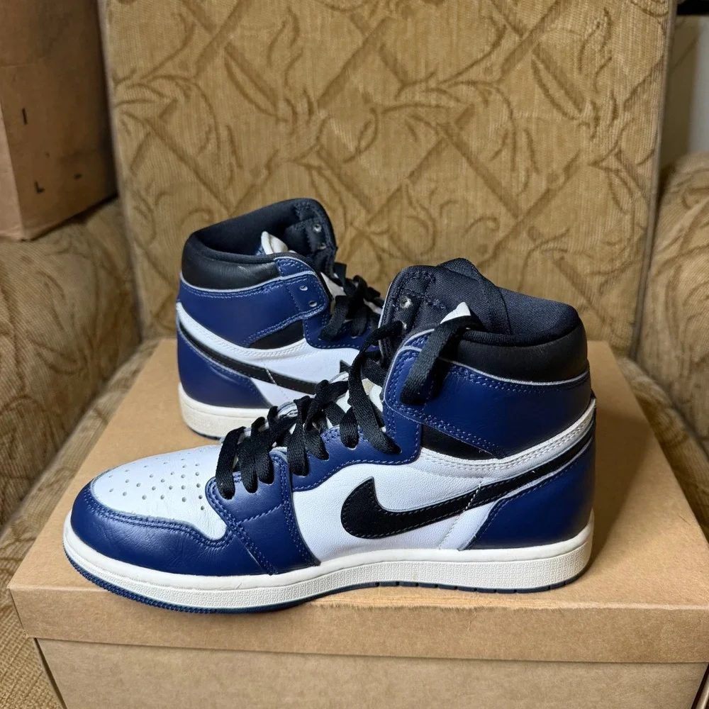 Nike Air Jordan 1 Retro High OG Midnight Navy DZ5485-401 Mens 7 Womens 8.5